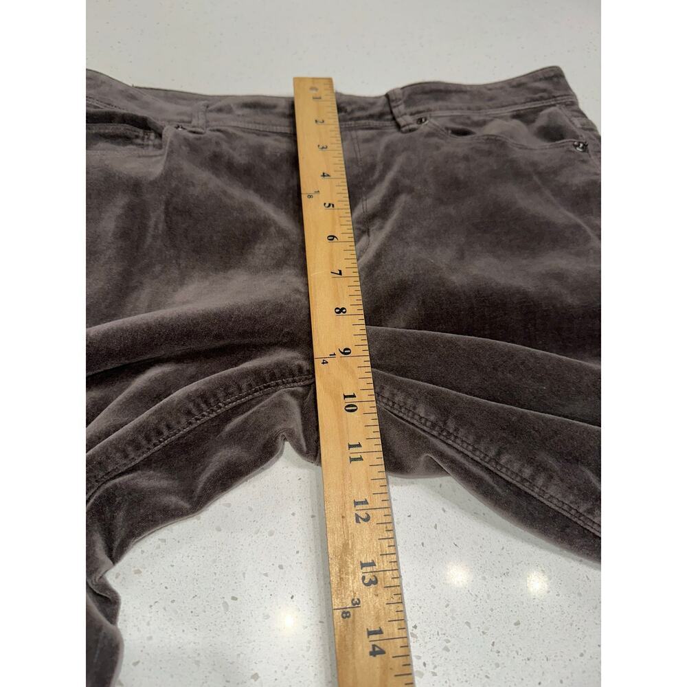 J. Jill Women’s Velvet Pants Slim Leg Ankle Taupe 10 Casual Neutral Soft - Picture 7 of 10